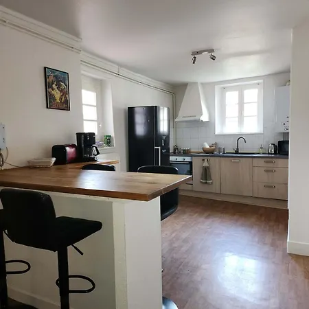 Appartement Appartements cosy proches abbatiale au cœur d'Issoire Issoire